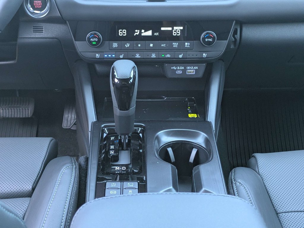 New 2026 Subaru Outback Touring AWD/4WD image 21