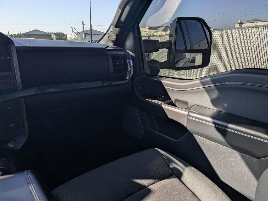 Used 2022 Ford F150 XLT w/ Equipment Group 302A High image 15