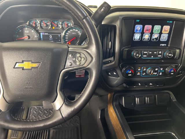 Used 2015 Chevrolet Silverado 1500 LTZ AWD/4WD image 17