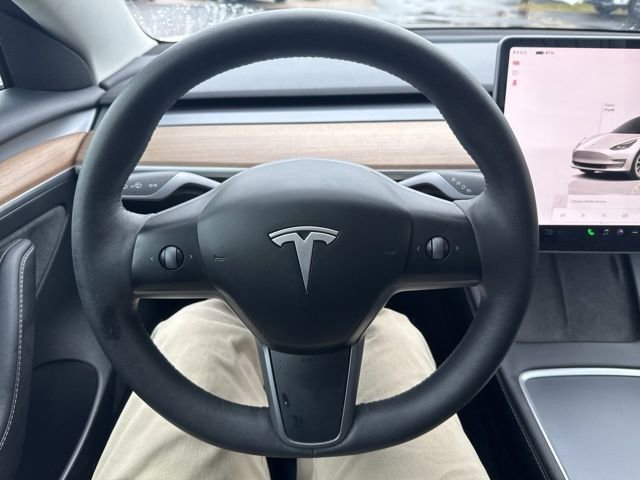 Used 2023 Tesla Model 3 Standard Range image 25
