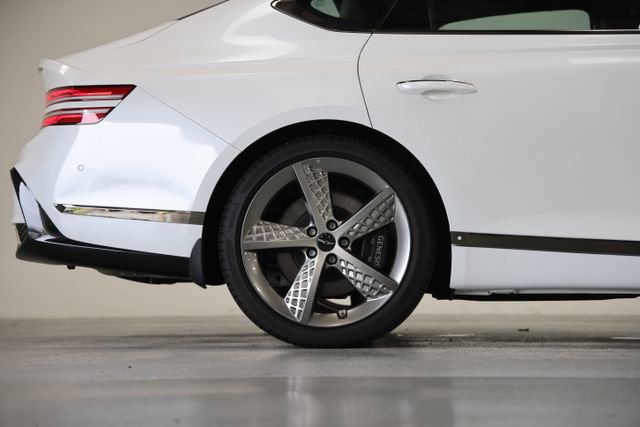 Used 2026 Genesis G80 3.5T Sport Prestige image 21