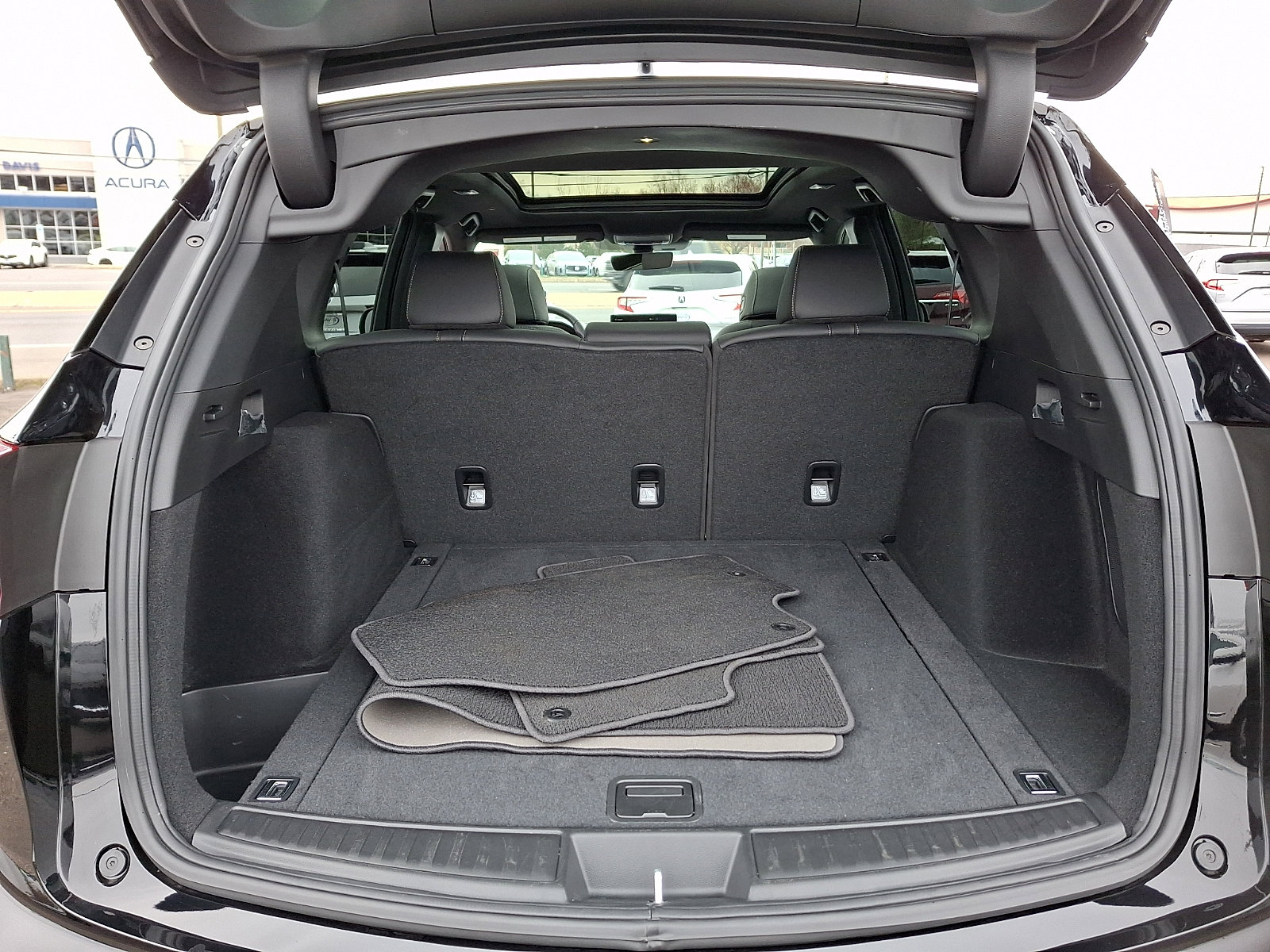 Certified 2025 Acura RDX SH-AWD image 29