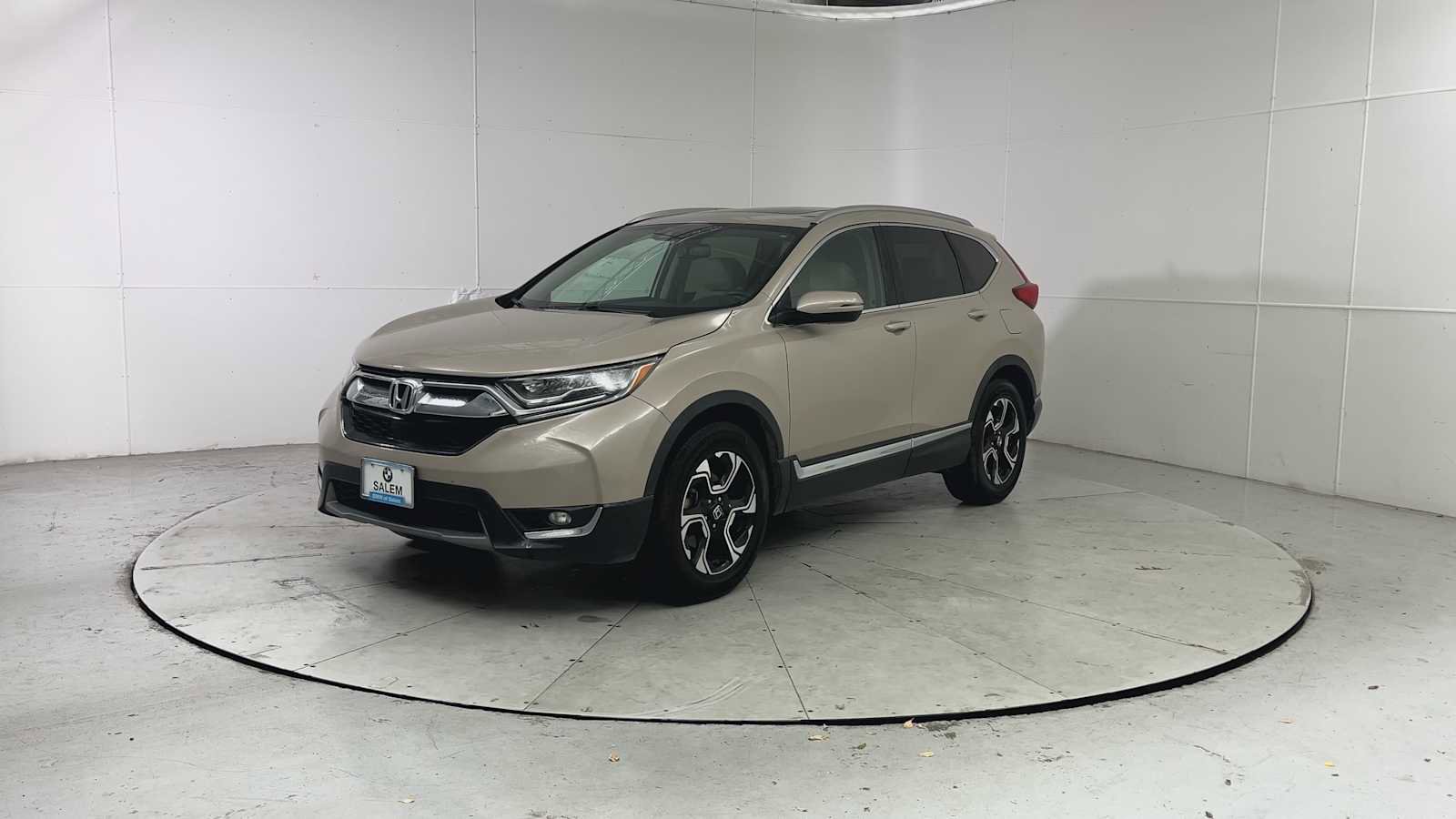 Used 2017 Honda CR-V Touring image 5