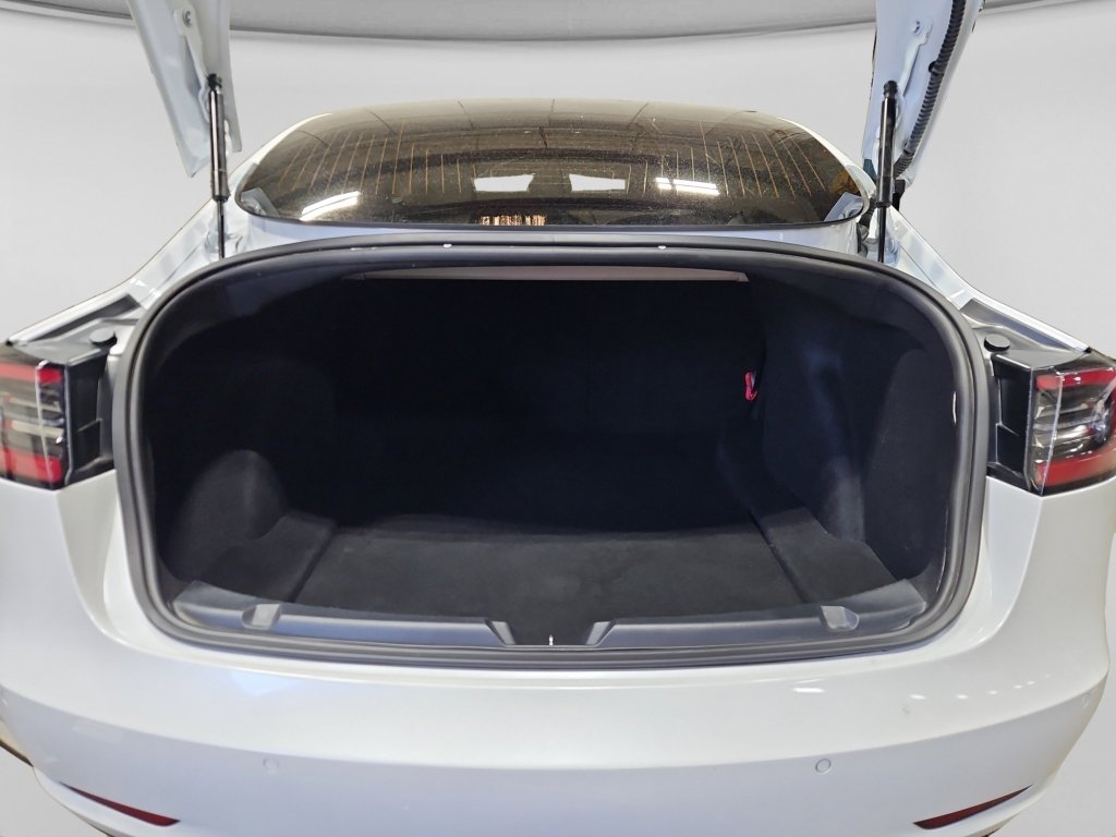 Used 2018 Tesla Model 3 Performance AWD/4WD image 26
