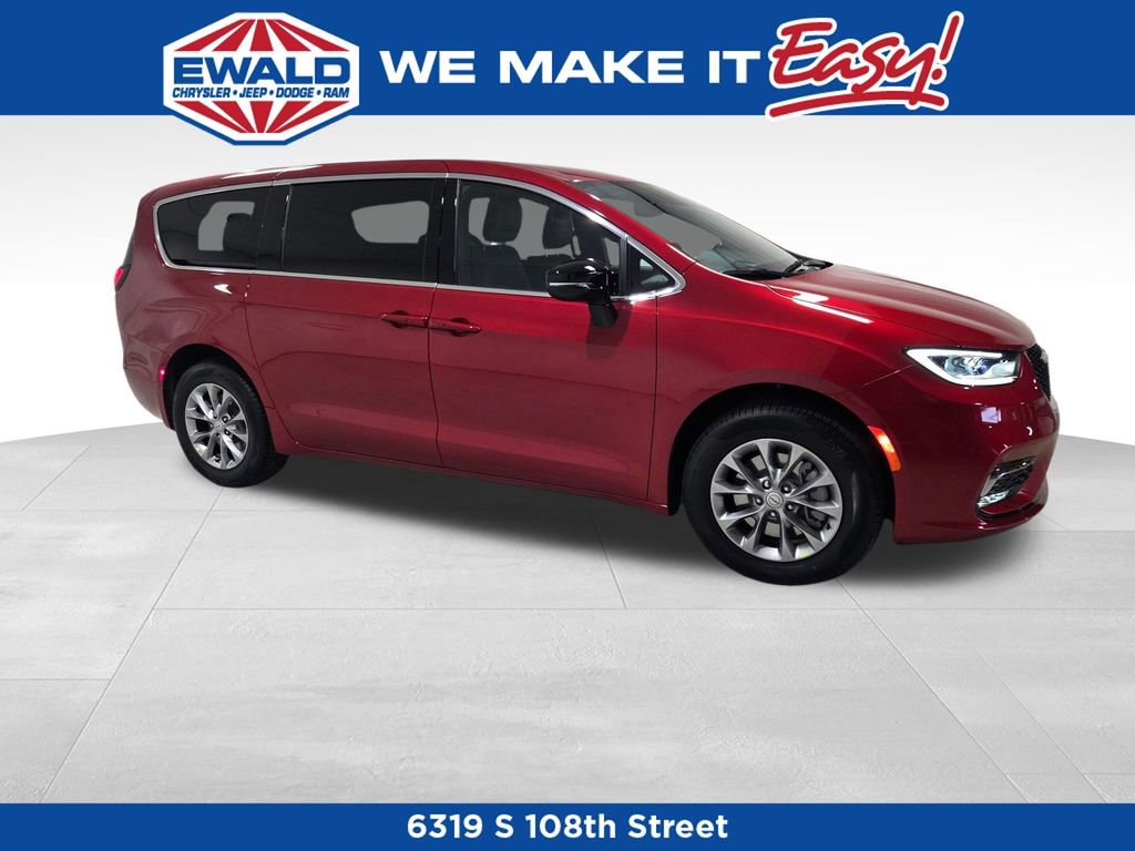 New 2026 Chrysler Pacifica Select AWD/4WD image 21