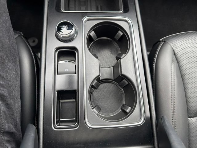 Used 2024 Lincoln Corsair AWD w/ Equipment Group 101A image 19