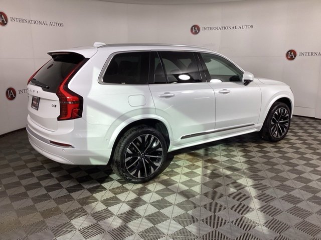 New 2026 Volvo XC90 B6 Ultra image 4