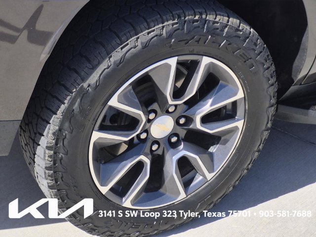 Used 2021 Chevrolet Tahoe LT w/ Rear Media and Nav Package AWD/4WD image 8