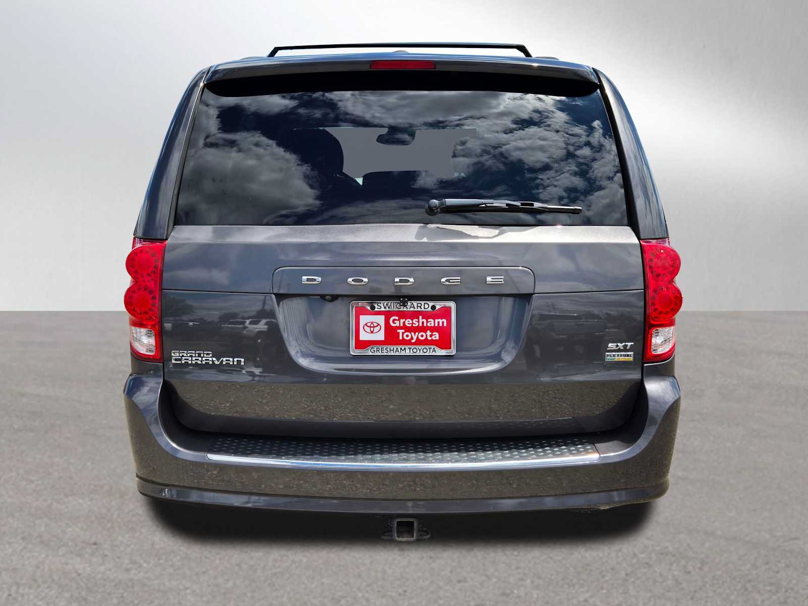 Used 2019 Dodge Grand Caravan SXT FWD image 5