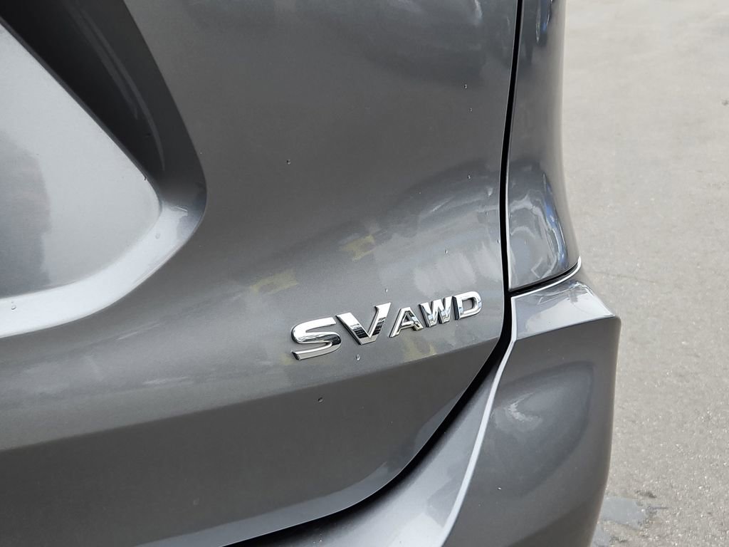 Used 2020 Nissan Rogue SV image 30