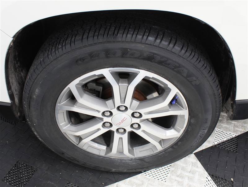 Used 2015 GMC Acadia SLT image 20