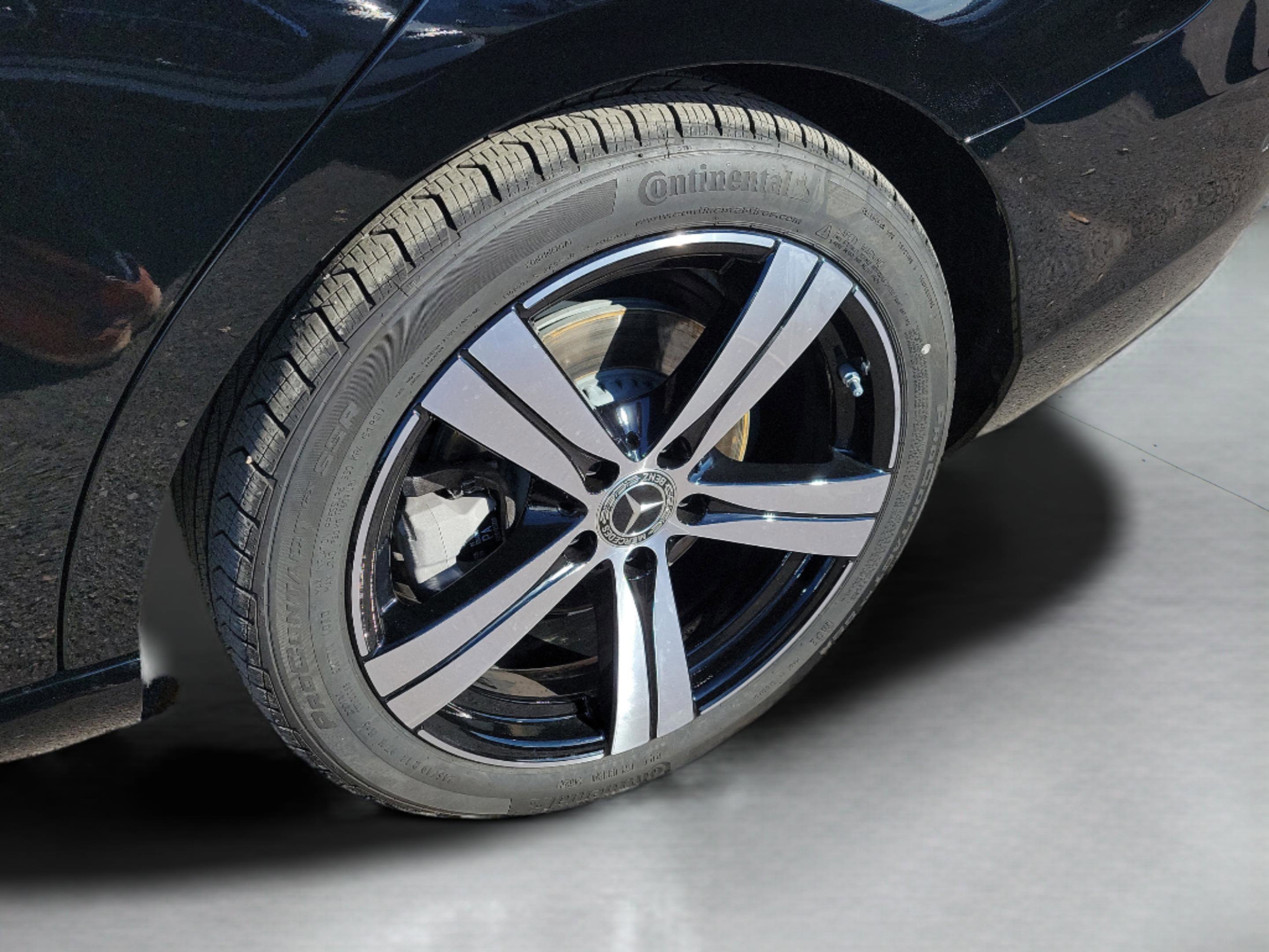 Certified 2025 Mercedes-Benz C 300 4MATIC Sedan image 5