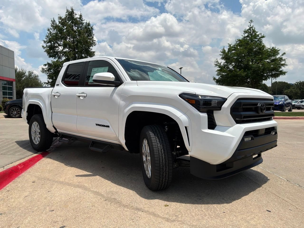 New 2026 Toyota Tacoma SR5 AWD/4WD image 4