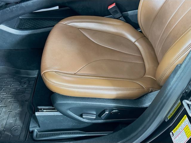 Used 2022 Lincoln Nautilus Reserve w/ Equipment Group 201A image 26