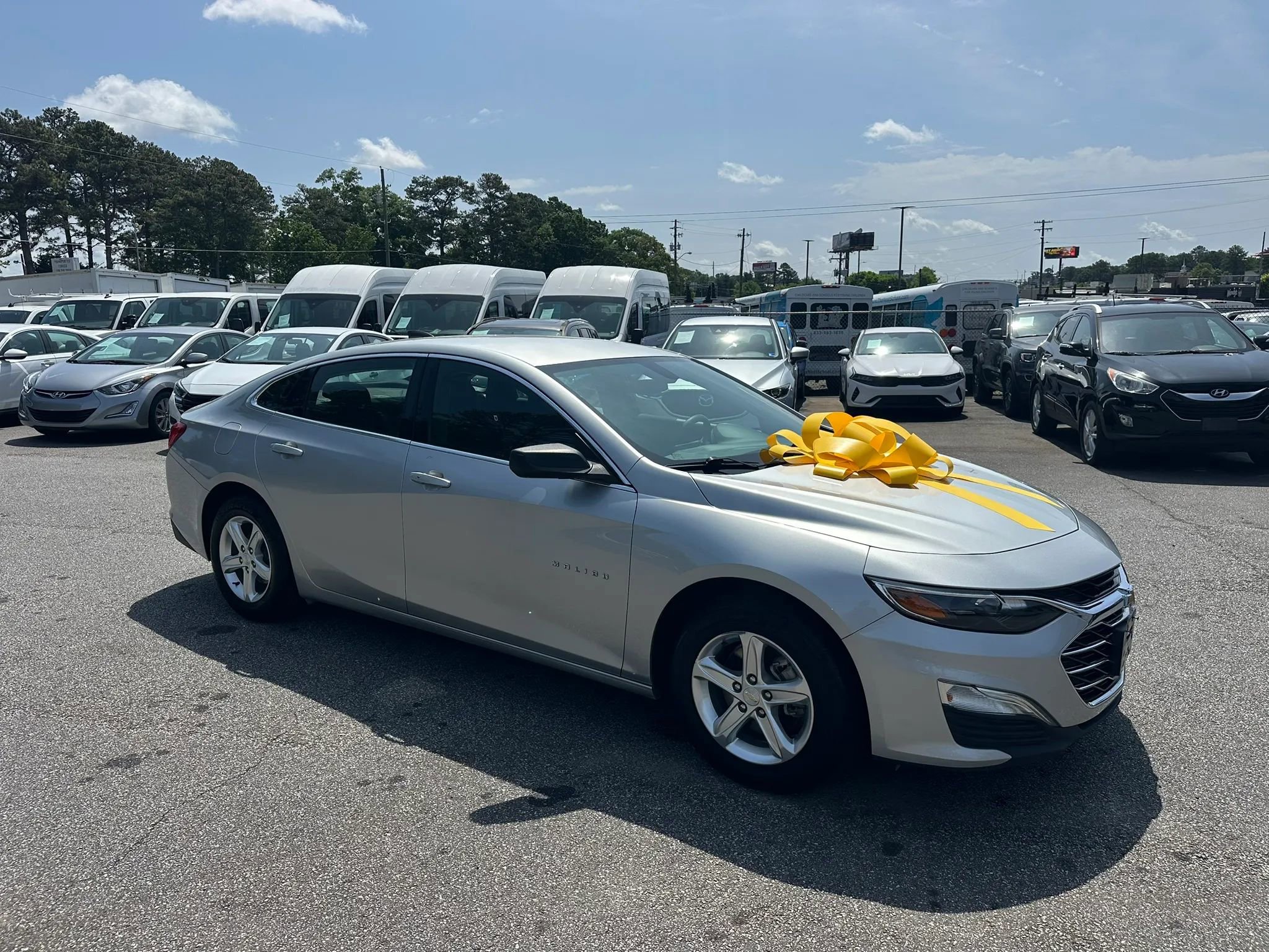 Used 2020 Chevrolet Malibu LS FWD image 13