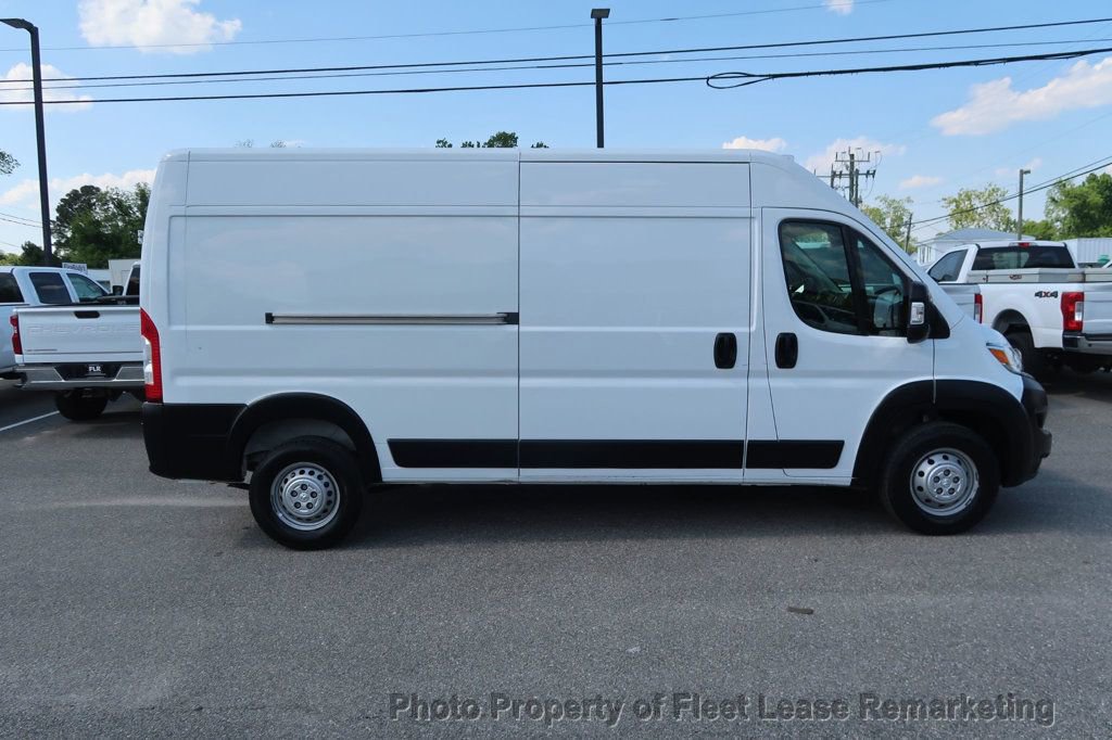 Used 2024 RAM ProMaster 2500 w/ Convenience Group FWD image 6