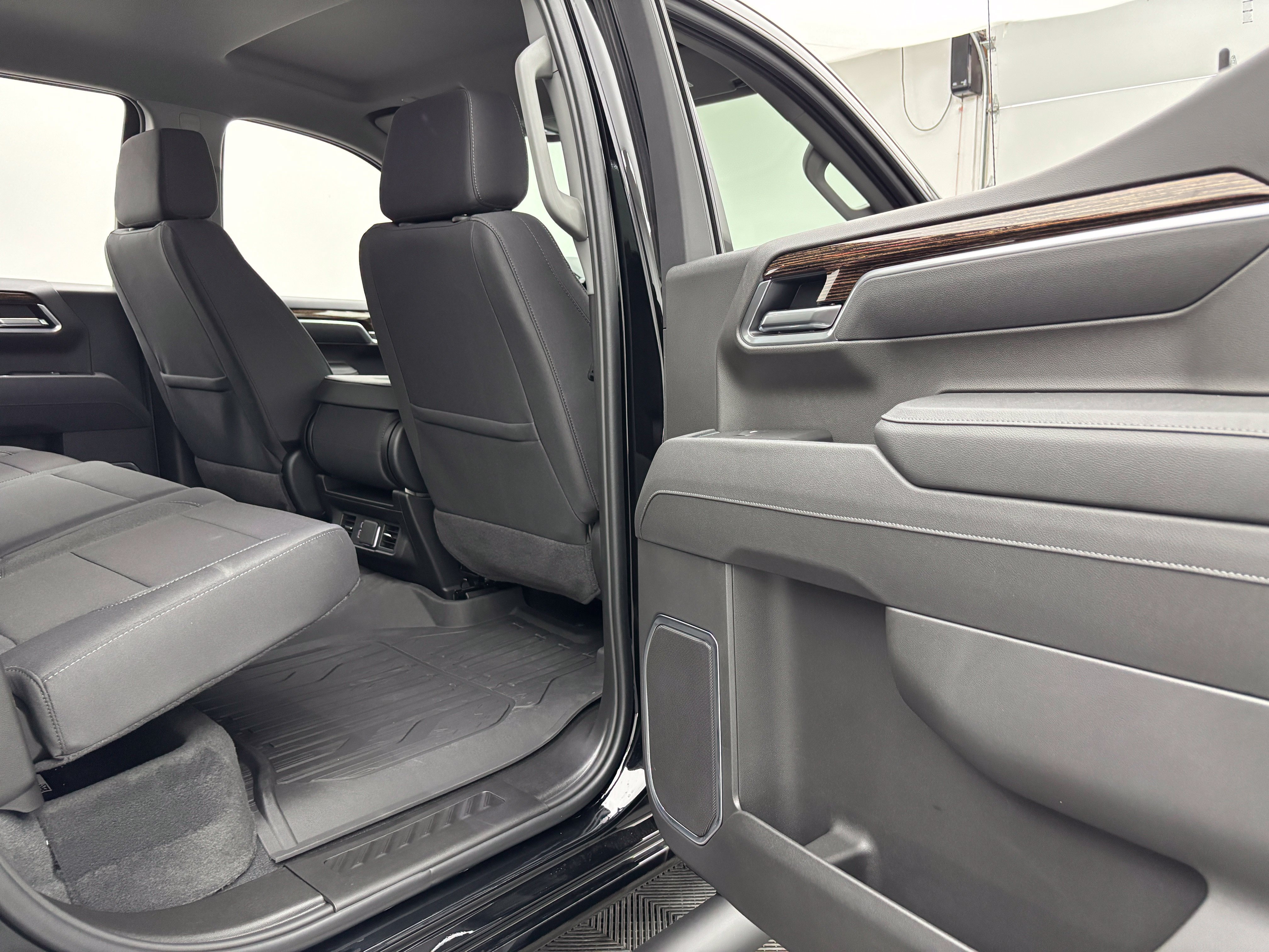 New 2026 GMC Sierra 1500 Elevation w/ Elevation Select Package AWD/4WD image 32