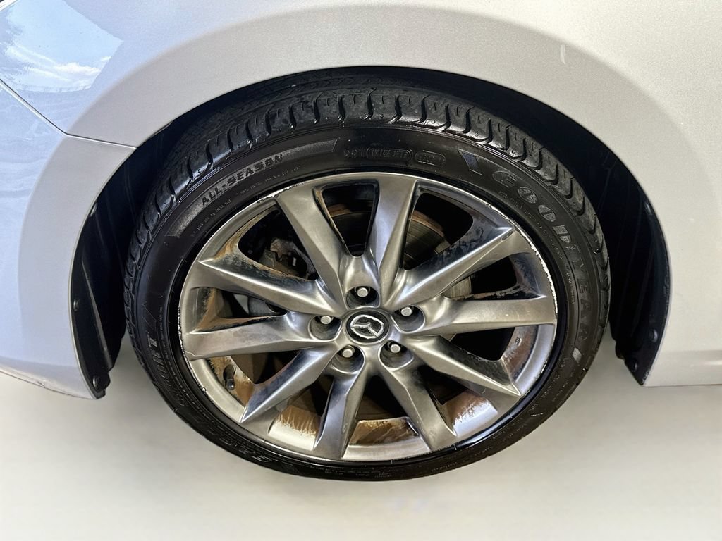 Used 2018 MAZDA MAZDA3 Grand Touring FWD image 39