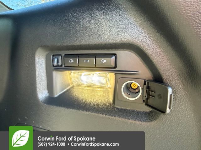 Certified 2025 Ford Explorer ST image 21