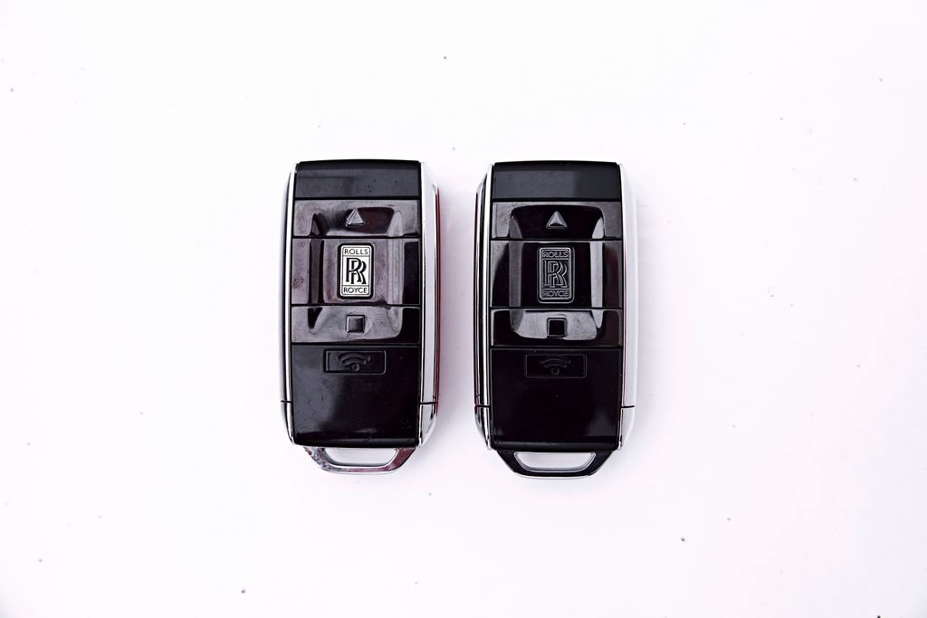 Used 2024 Rolls-Royce Cullinan Black Badge w/ Driver's Package AWD/4WD image 84