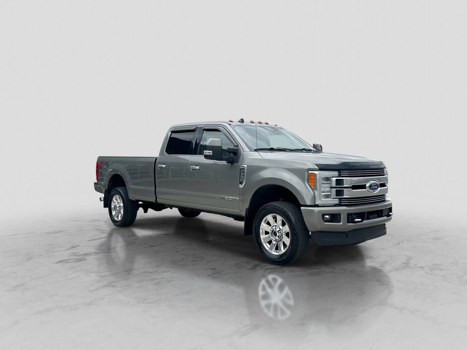 Used 2019 Ford F350 Limited AWD/4WD image 10