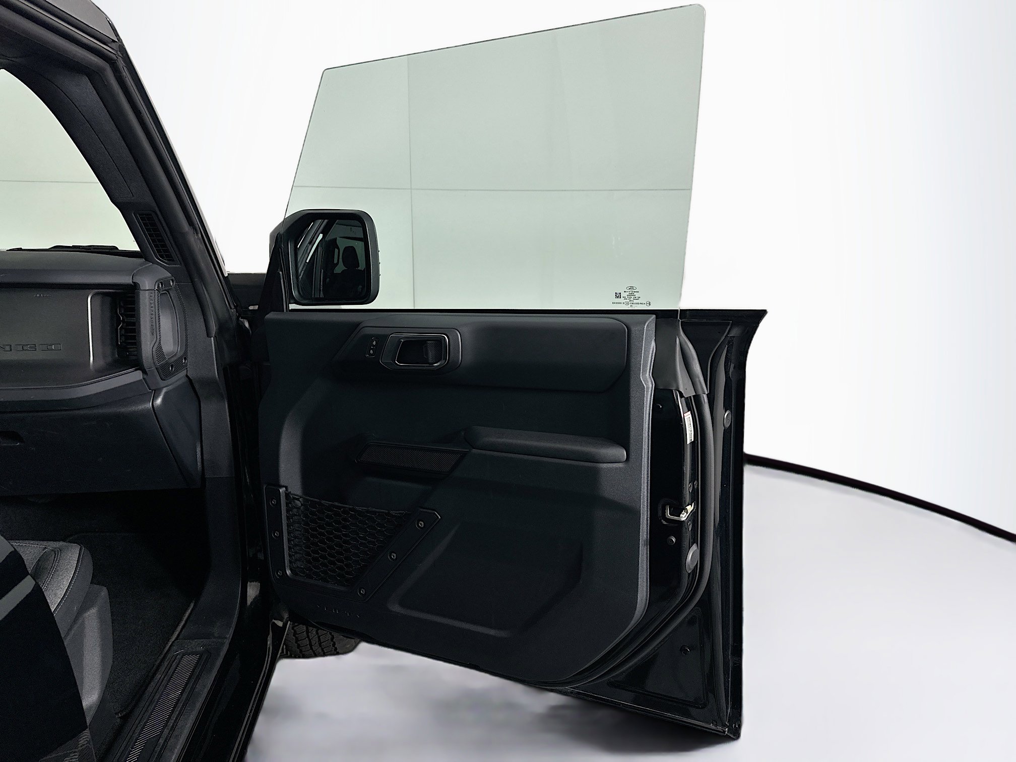 Used 2025 Ford Bronco Big Bend image 34