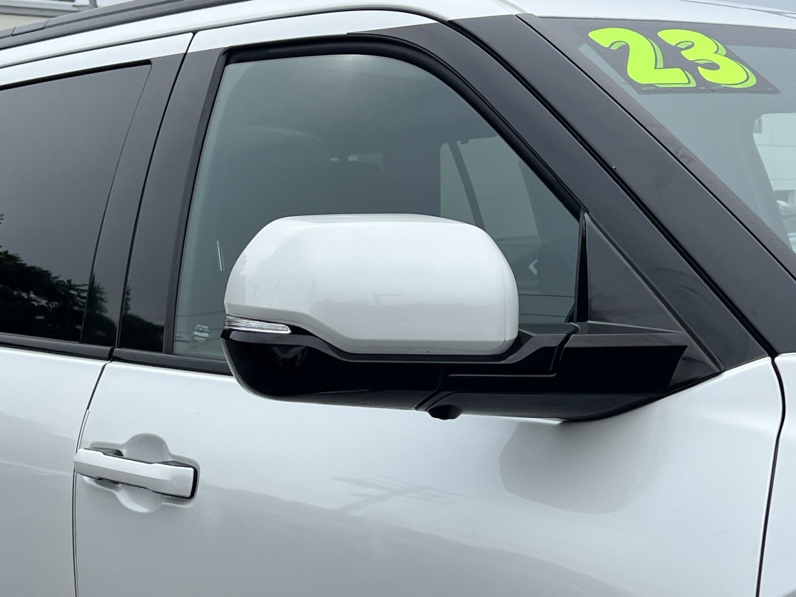 Used 2023 Toyota Sequoia Platinum AWD/4WD image 38