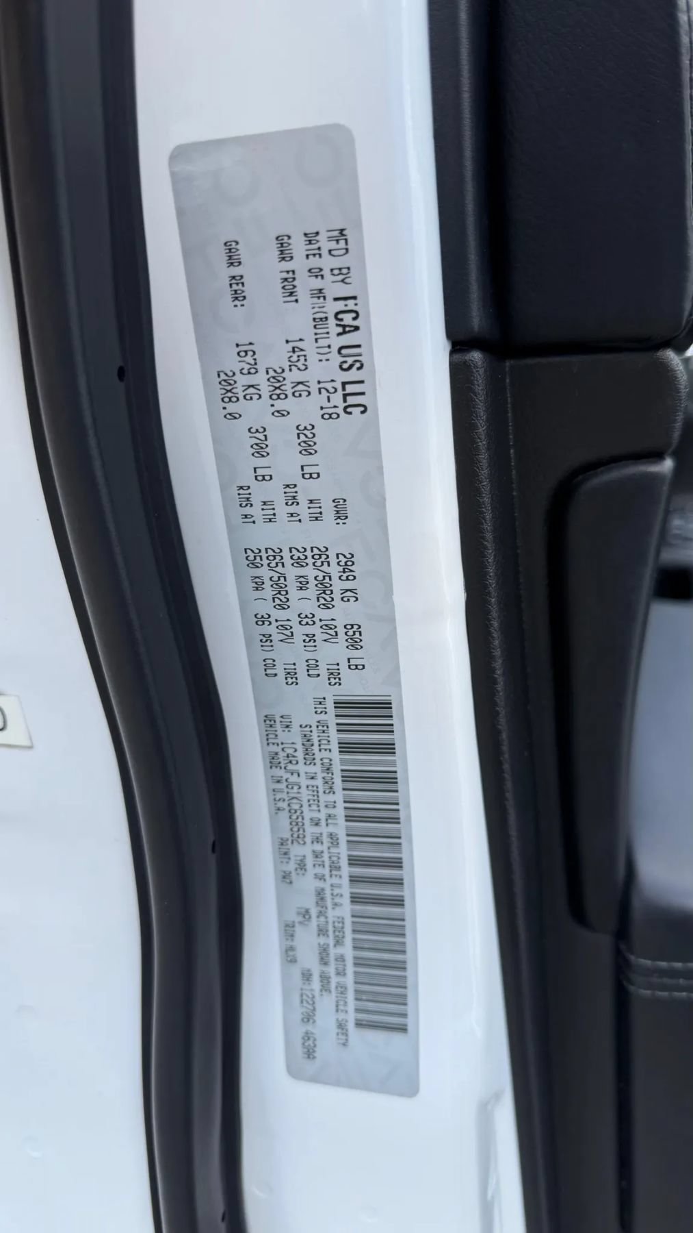 Used 2019 Jeep Grand Cherokee Summit AWD/4WD image 18