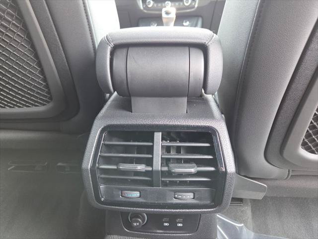 Certified 2025 Audi Q3 2.0T Premium Plus w/ Premium Plus Package AWD/4WD image 34