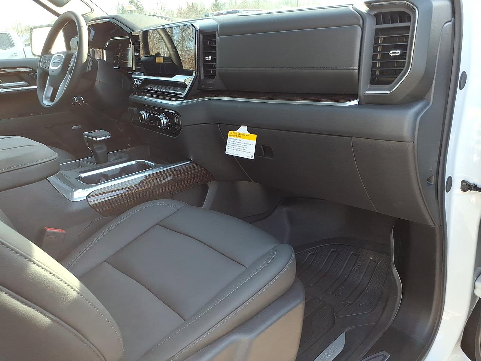 New 2026 GMC Sierra 1500 Elevation w/ Elevation Premium Package AWD/4WD image 9