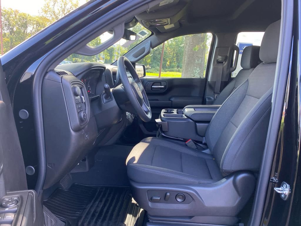 New 2026 Chevrolet Silverado 1500 Custom image 12