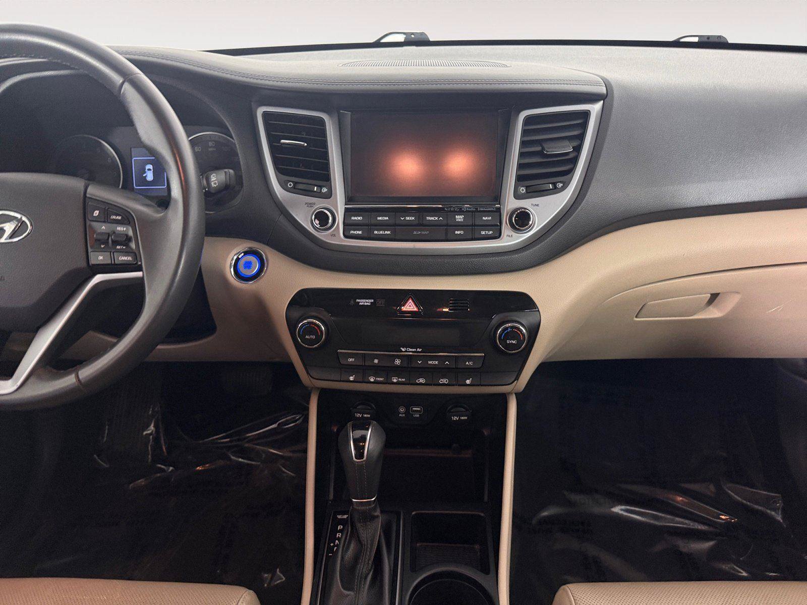 Used 2017 Hyundai Tucson SE Plus AWD/4WD image 4