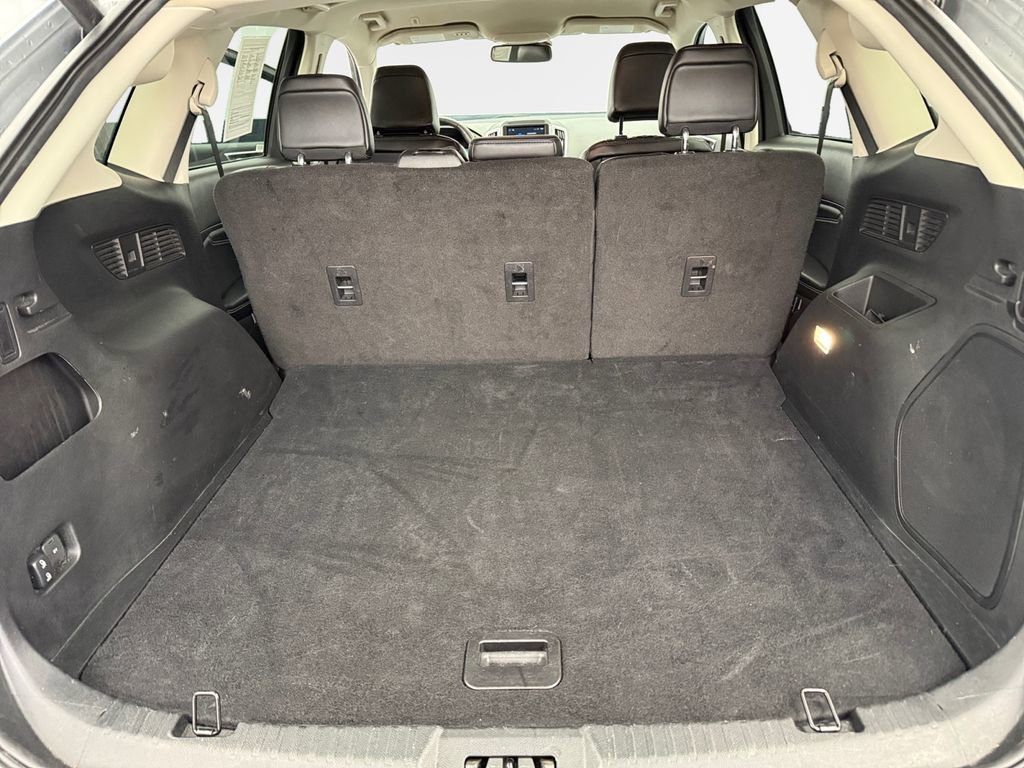 Used 2024 Ford Edge Titanium image 23