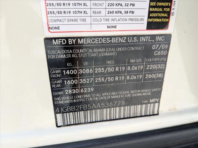 Used 2010 Mercedes-Benz ML 350 BlueTEC 4MATIC image 26