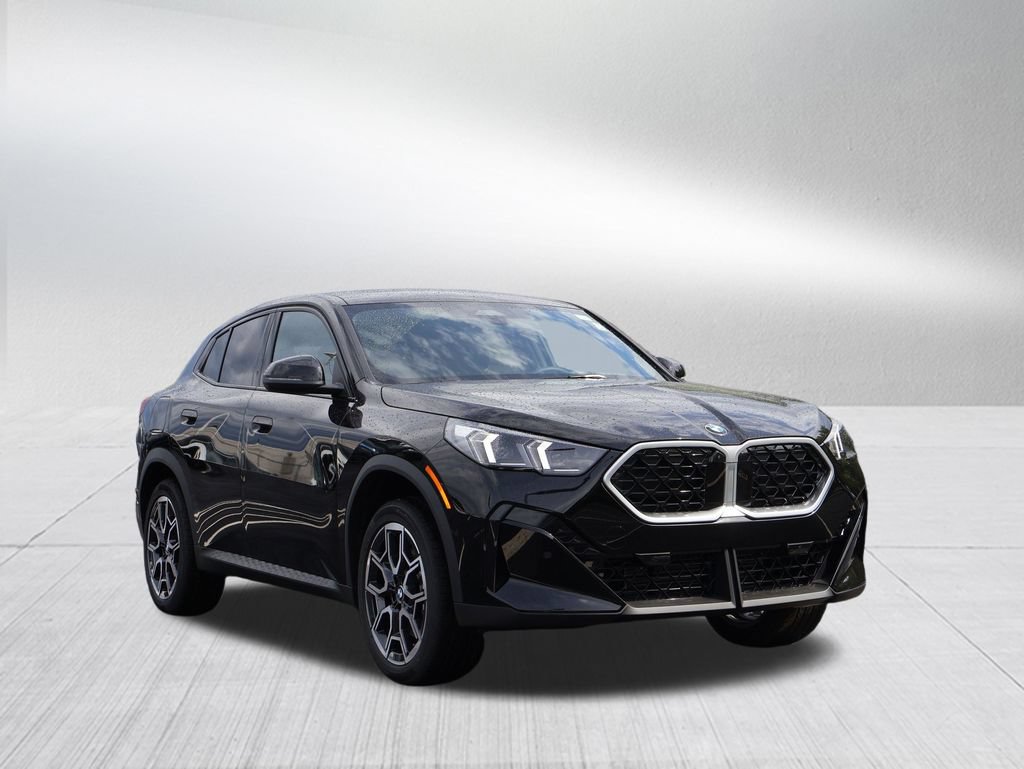 New 2026 BMW X2 xDrive28i w/ Technology Package AWD/4WD image 4
