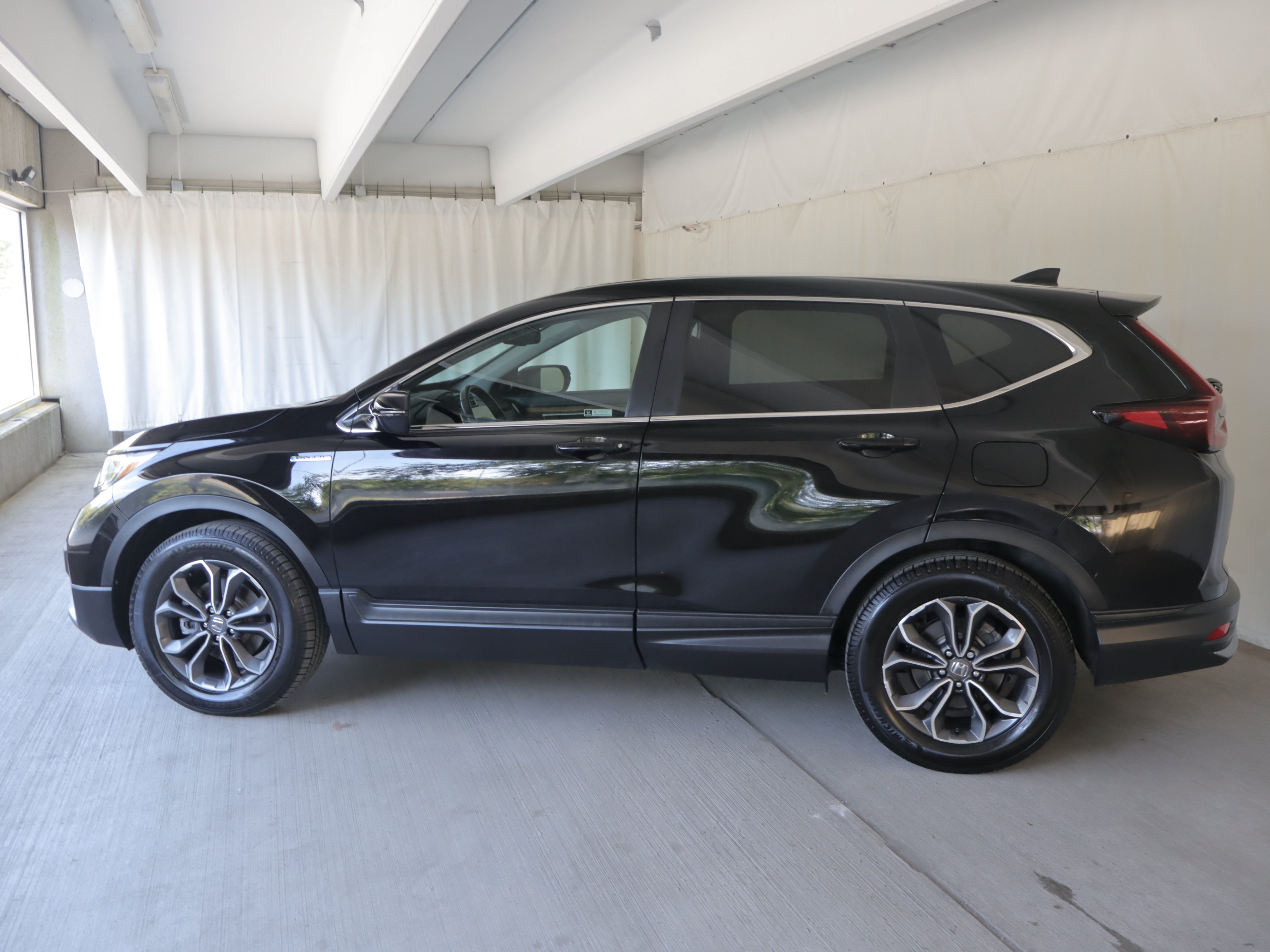 Used 2021 Honda CR-V EX-L image 24