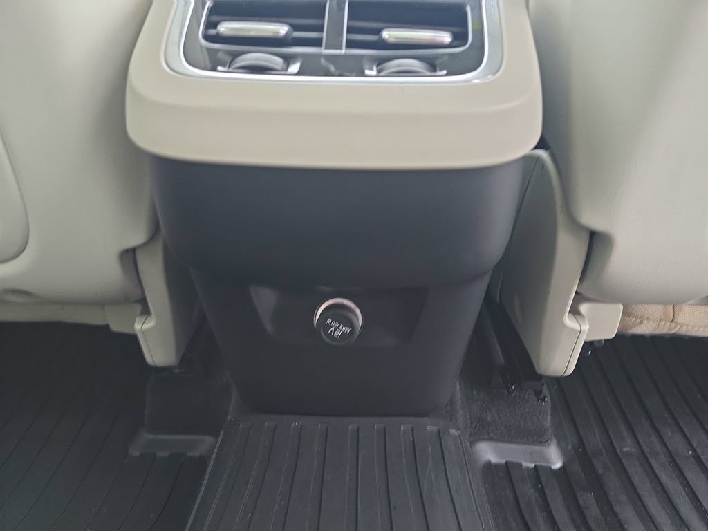 Used 2019 Volvo XC90 T6 Inscription w/ Advanced Package AWD/4WD image 22