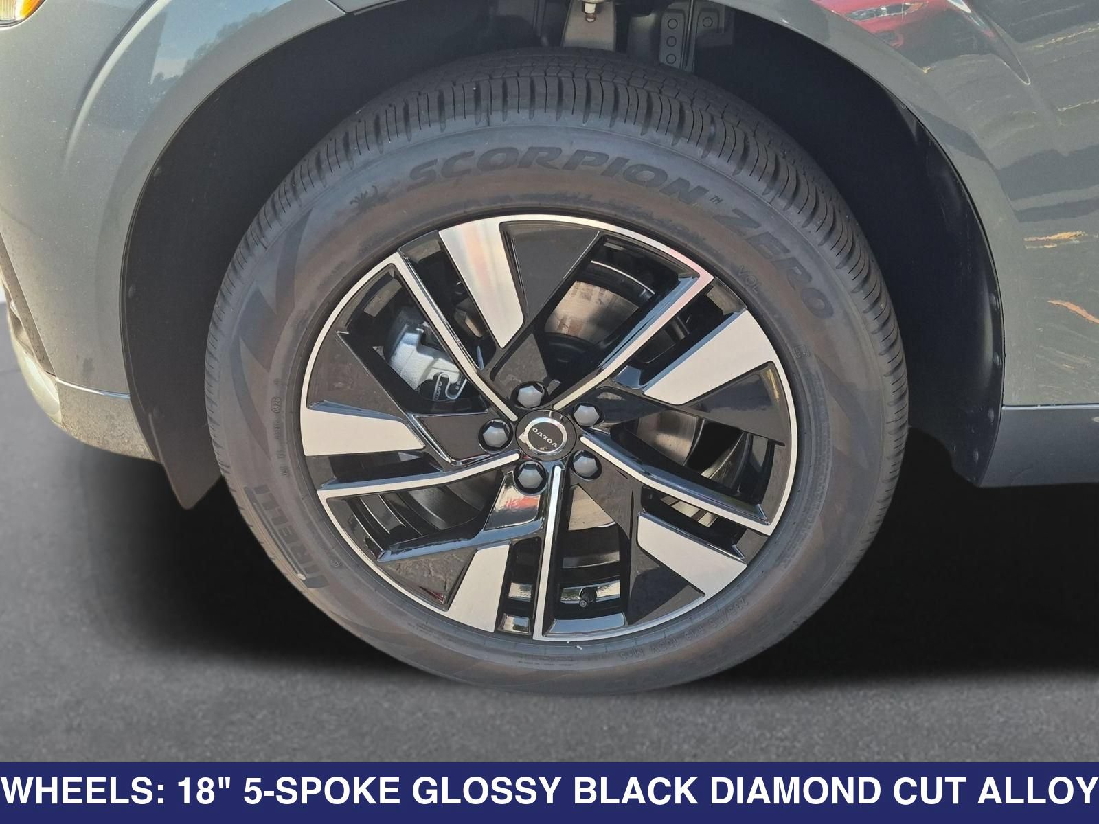 New 2027 Volvo XC60 B5 Core AWD/4WD image 26