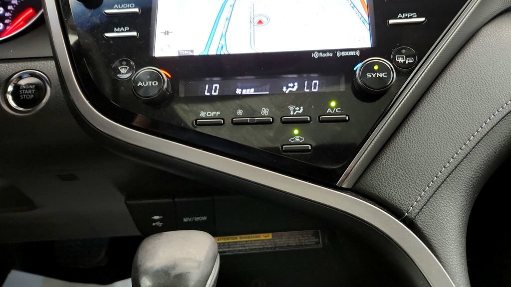 Used 2019 Toyota Camry XSE w/ Navigation Package FWD image 31