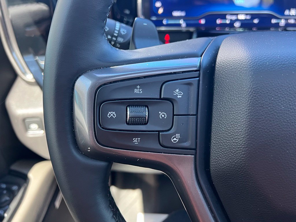 Used 2025 Chevrolet Silverado 1500 ZR2 AWD/4WD image 18