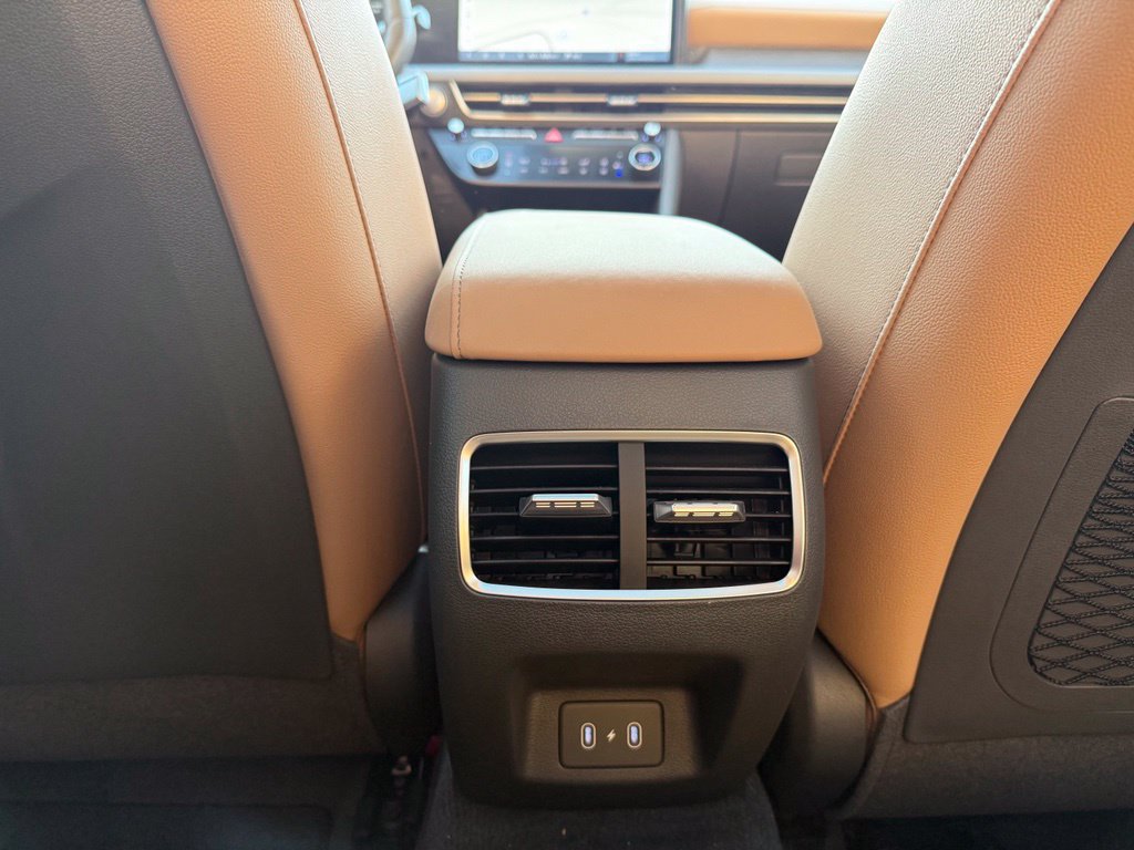 Certified 2024 Hyundai Sonata Limited FWD image 25