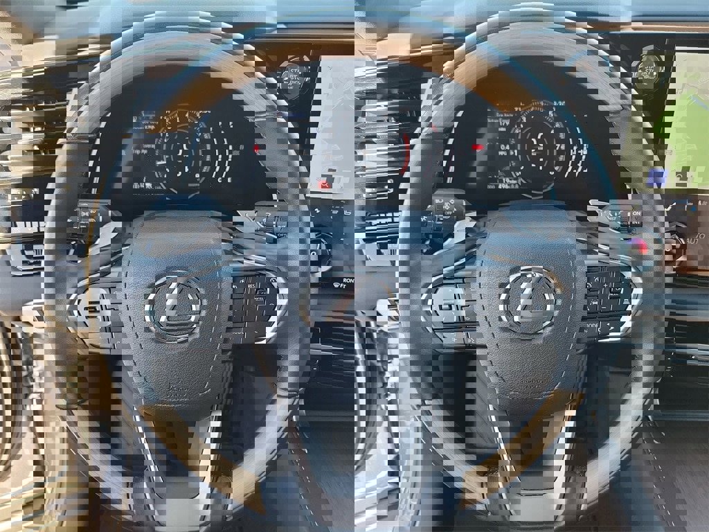 Used 2024 Lexus RX 350 Premium image 21