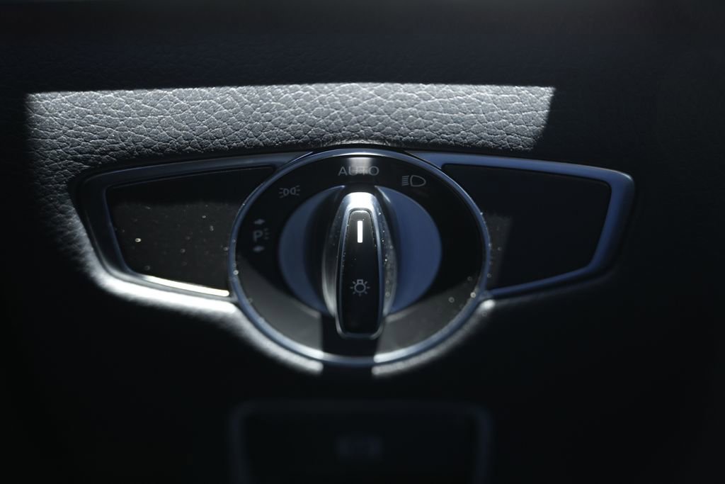 Used 2015 Mercedes-Benz S 550 Sedan image 65