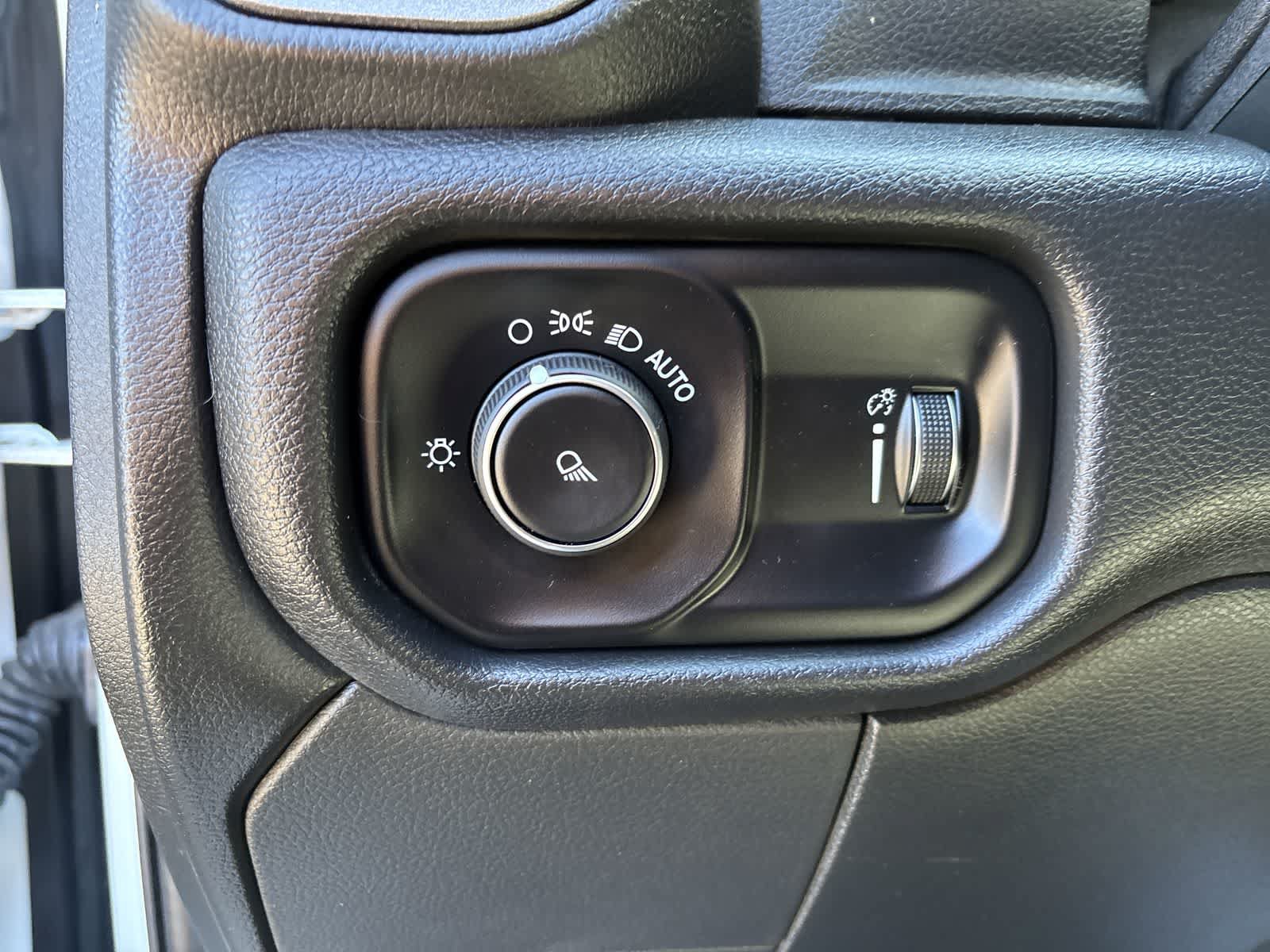 Certified 2024 RAM 3500 Tradesman AWD/4WD image 10