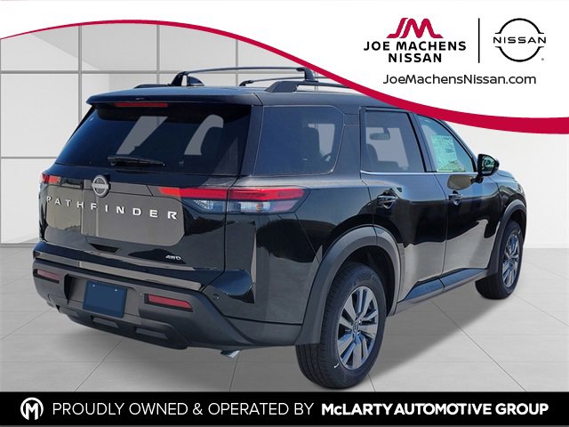 New 2025 Nissan Pathfinder SV image 6