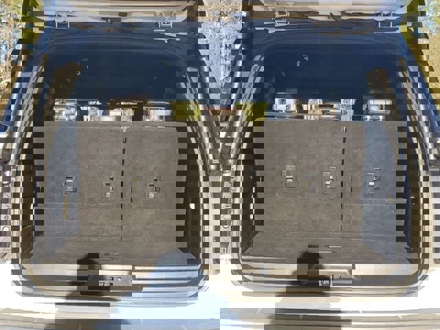 Used 2019 Ford Expedition Limited w/ Equipment Group 303A image 8