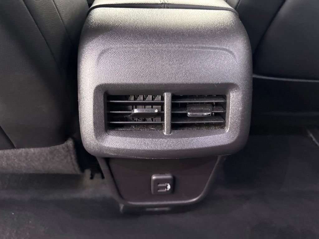Used 2023 GMC Terrain SLT AWD/4WD image 20