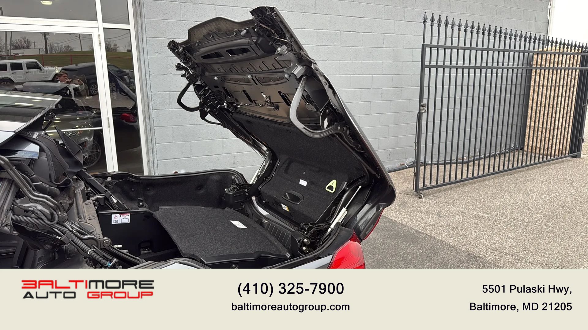 Used 2017 BMW M4 Convertible w/ Competition Package RWD image 17