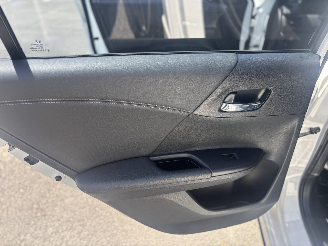 Used 2017 Honda Accord Sport image 18
