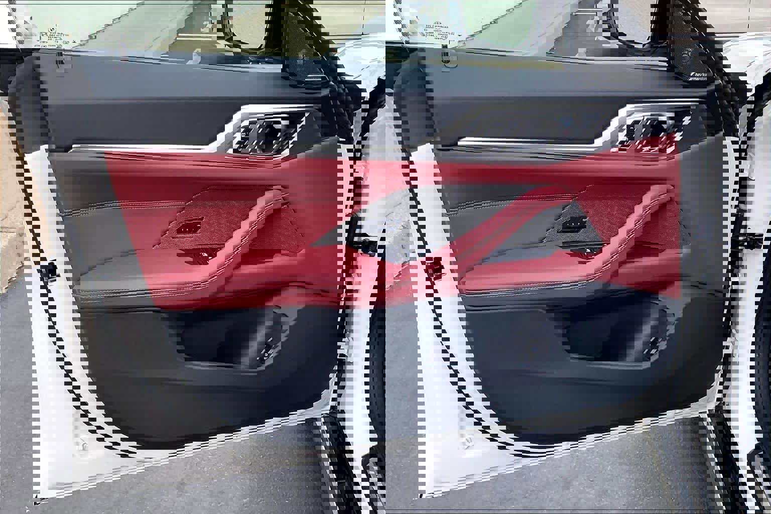 Used 2025 BMW 430i xDrive w/ M Sport Package image 25